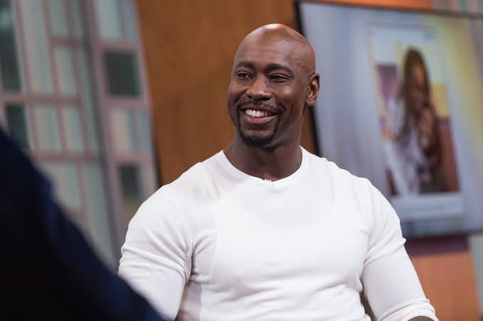 D.B. Woodside Net Worth, Age, Height, Wife, Bio, Children, Family, Parents